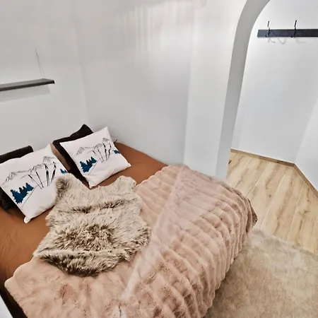 Renove Avec Sauna Prive Lägenhet *